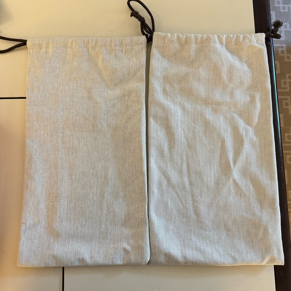 HERMES Authentic Shoe Dust Storage Bag Herringbone Drawstring Logo 15.5” x 8.75” - Picture 3 of 11